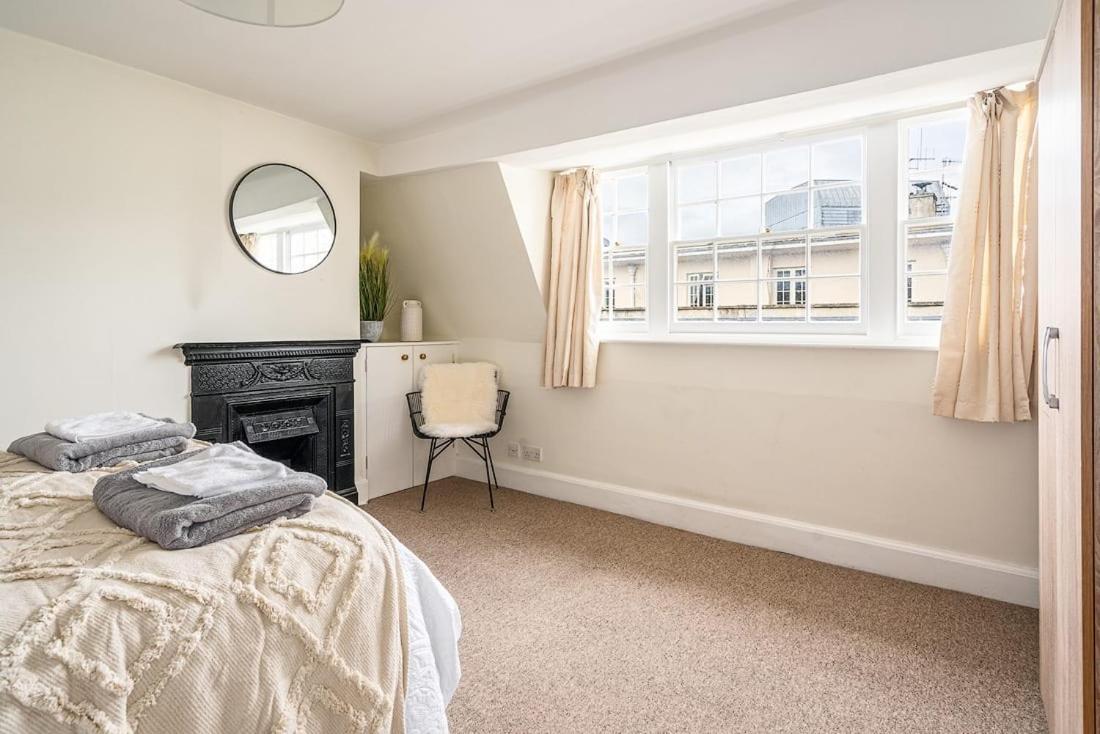 Beautiful Character 3 Bed City Centre Apartment Bath Exterior foto